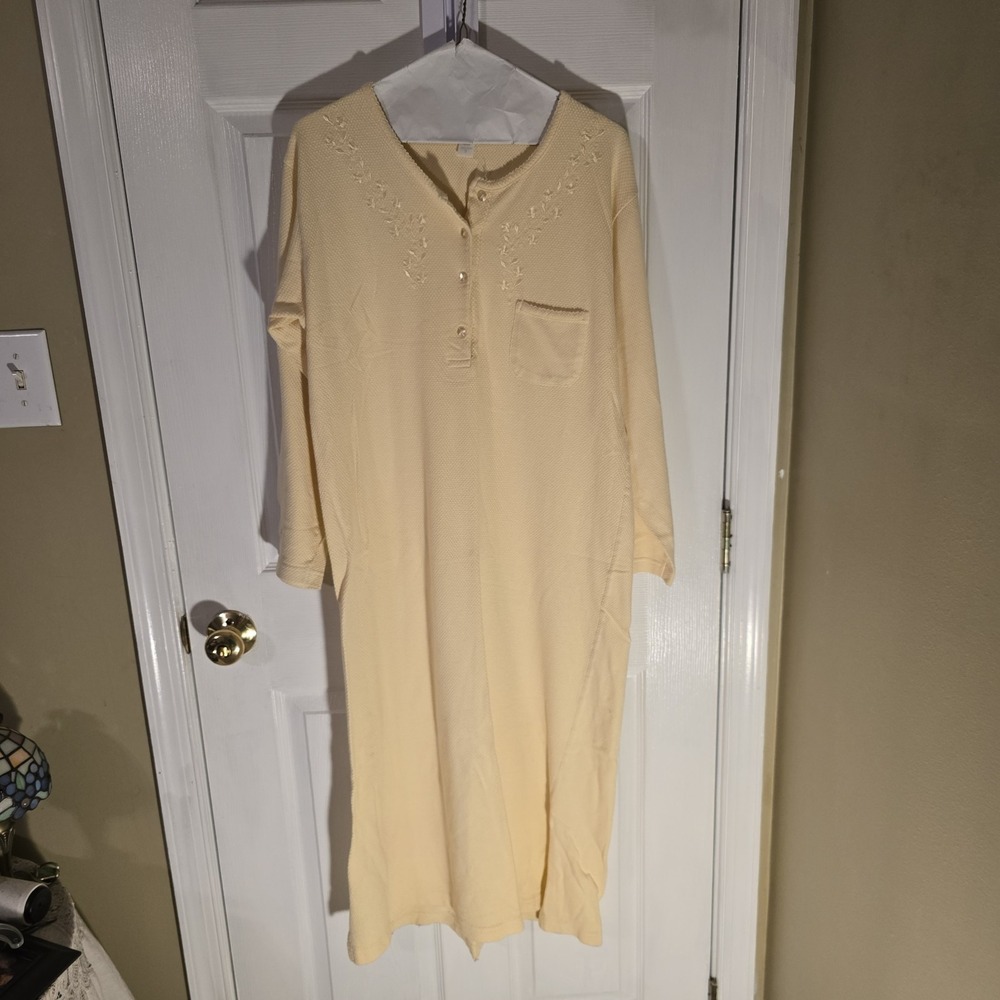 Carole Hochman Waffle Knit Nightgown Yellow Cotton Floral Embroidered Small